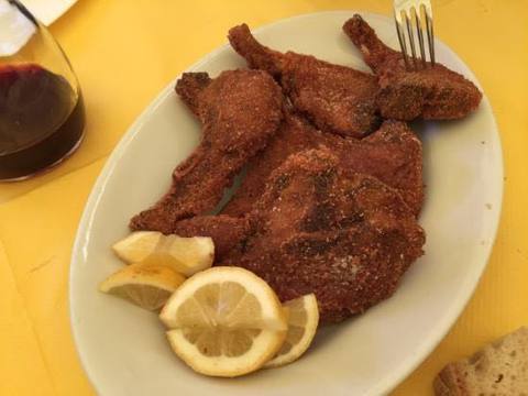 Osteria Canapino 67 – trattoria tipica toscana immersa nelle colline lucchesi