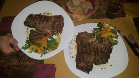 Osteria Canapino 72 – trattoria tipica toscana immersa nelle colline lucchesi