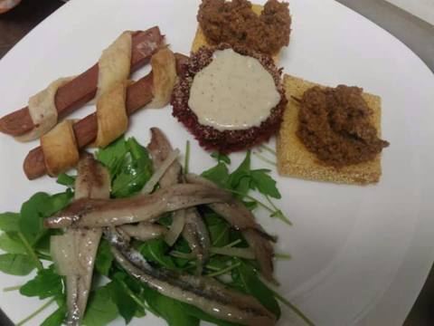 Osteria Canapino 74 – trattoria tipica toscana immersa nelle colline lucchesi