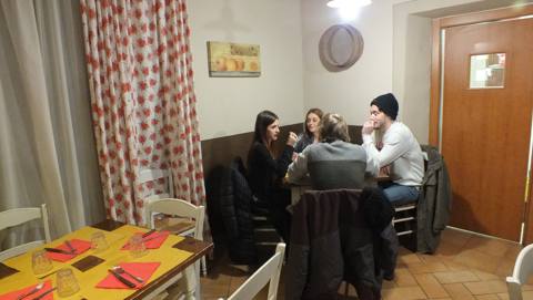 Osteria Canapino 84 – trattoria tipica toscana immersa nelle colline lucchesi