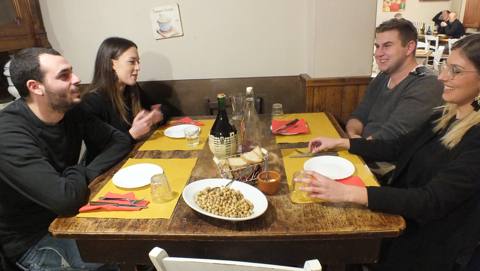 Osteria Canapino 86 – trattoria tipica toscana immersa nelle colline lucchesi