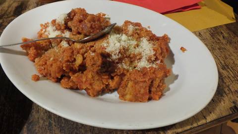 Osteria Canapino 89 – trattoria tipica toscana immersa nelle colline lucchesi